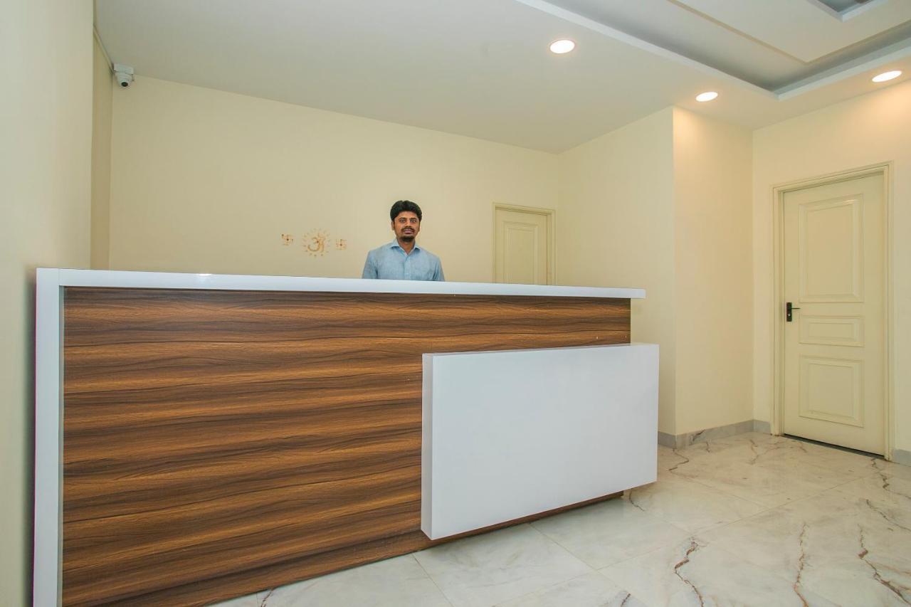 Collection O Premium Eden Au Lac Near Sri Someshwara Swami Temple بنغالور المظهر الخارجي الصورة